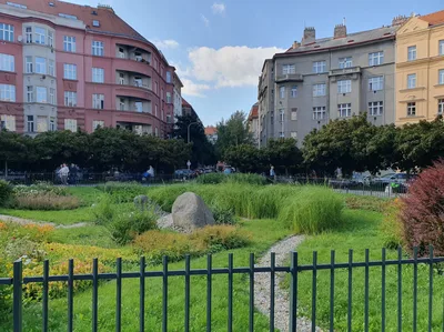 Škroupovo náměstí 3